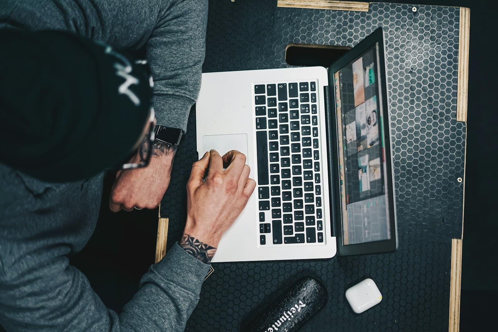 Efficient home office training setup for busy professionals